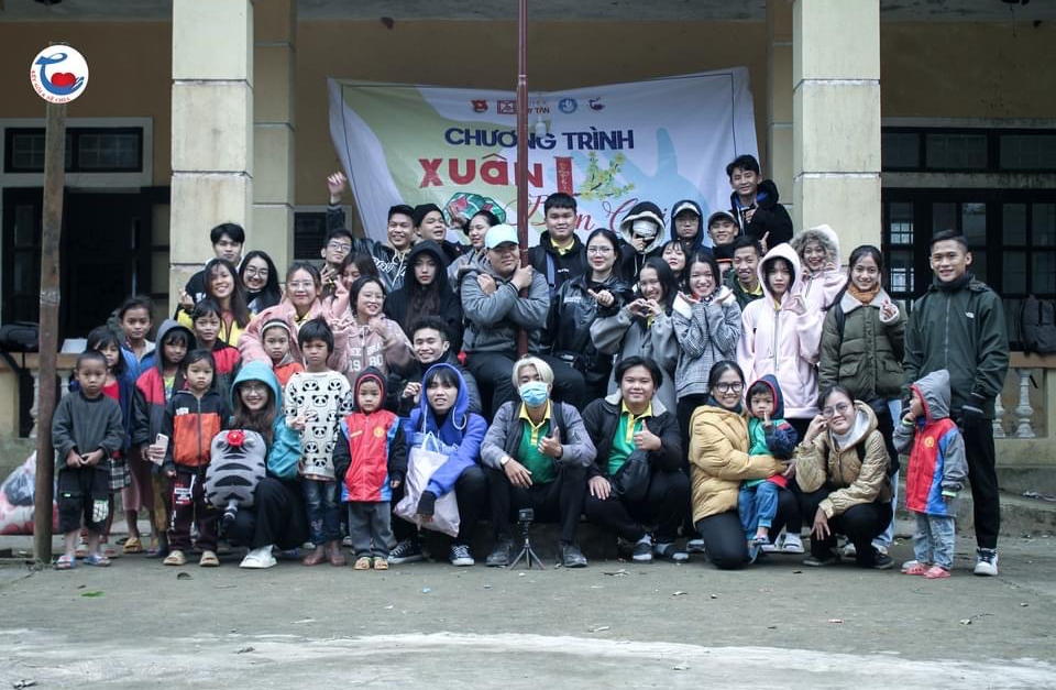 Chương trình "Xuân Biên Giới 2022" của Câu lạc bộ Tình nguyện Sinh viên Duy Tân